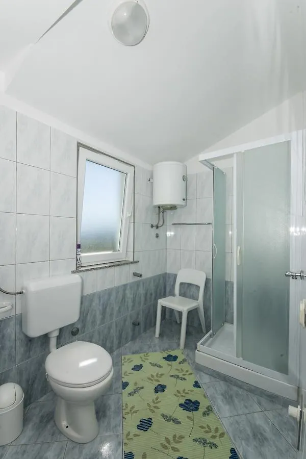 Apartment Ana Pula 0*,  Croatie