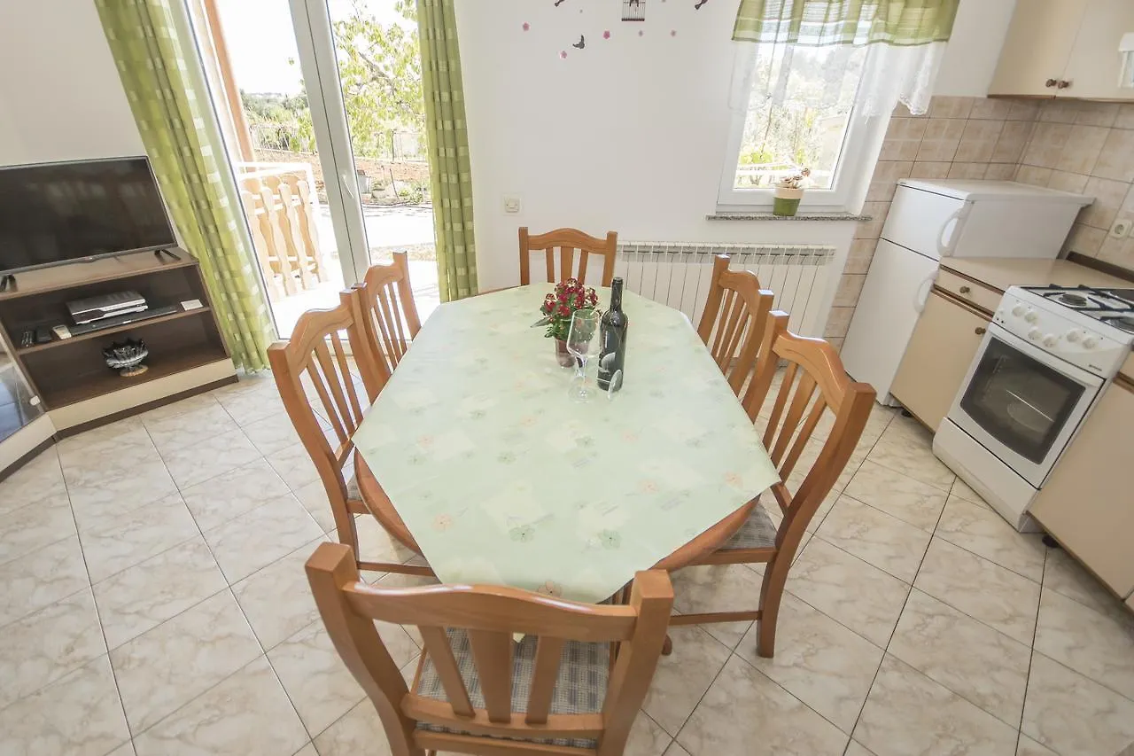 Apartment Ana Pula Croatie