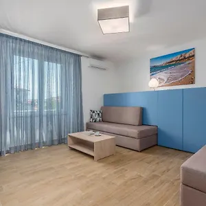 Apartment Nena I Ilka, Pula